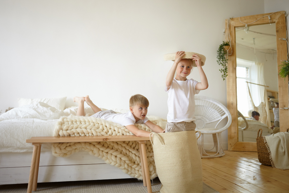 bež soba igranje